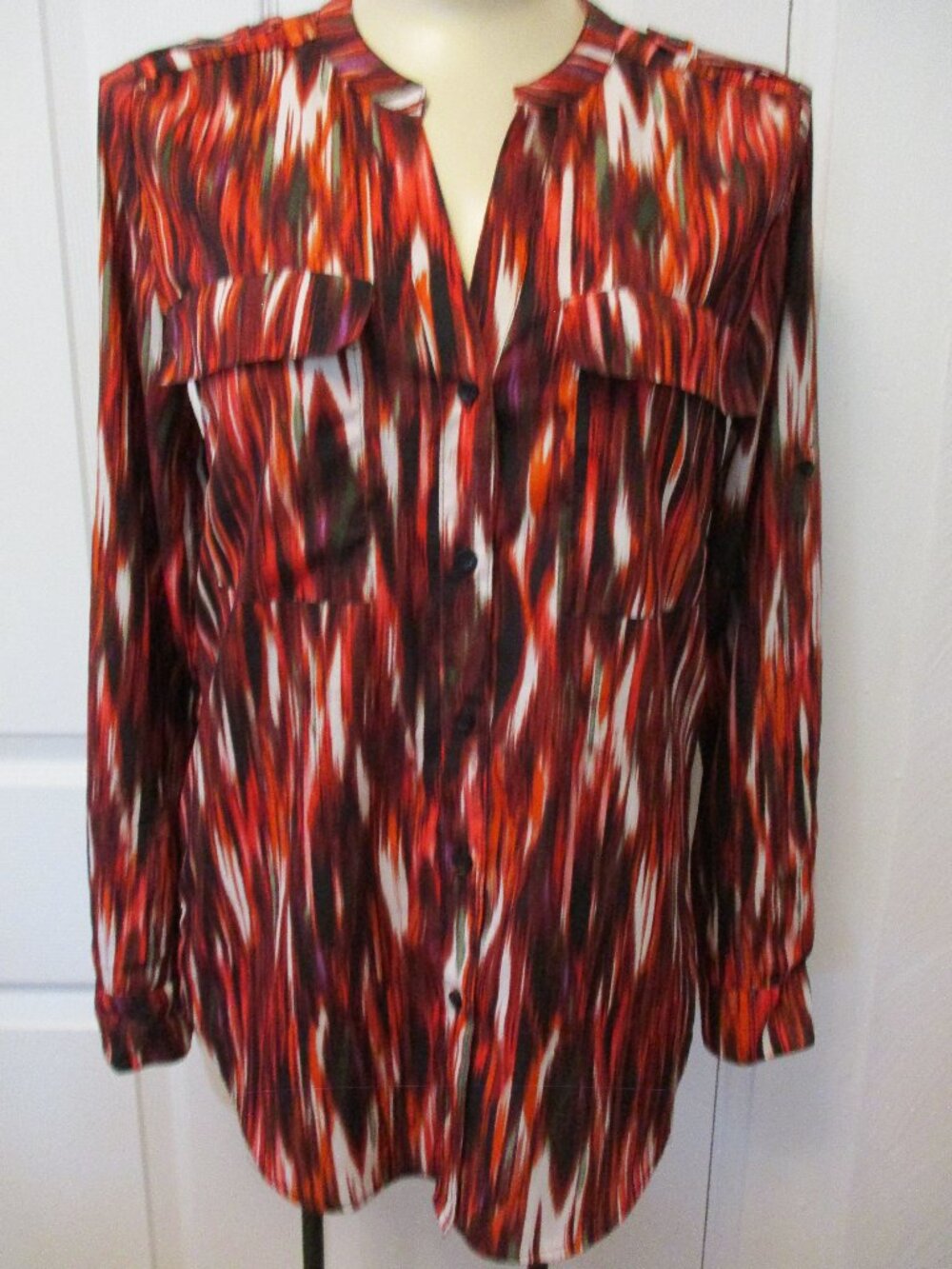 Calvin Klein Bold Abstract Print V-neck Blouse Button Up Roll Tab Sleeve